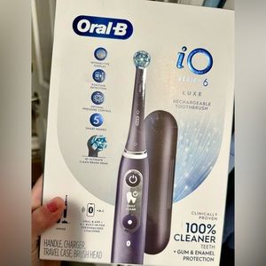 Oral-B iO Series 6 Electric Toothbrush with (1) Brush Head, Black